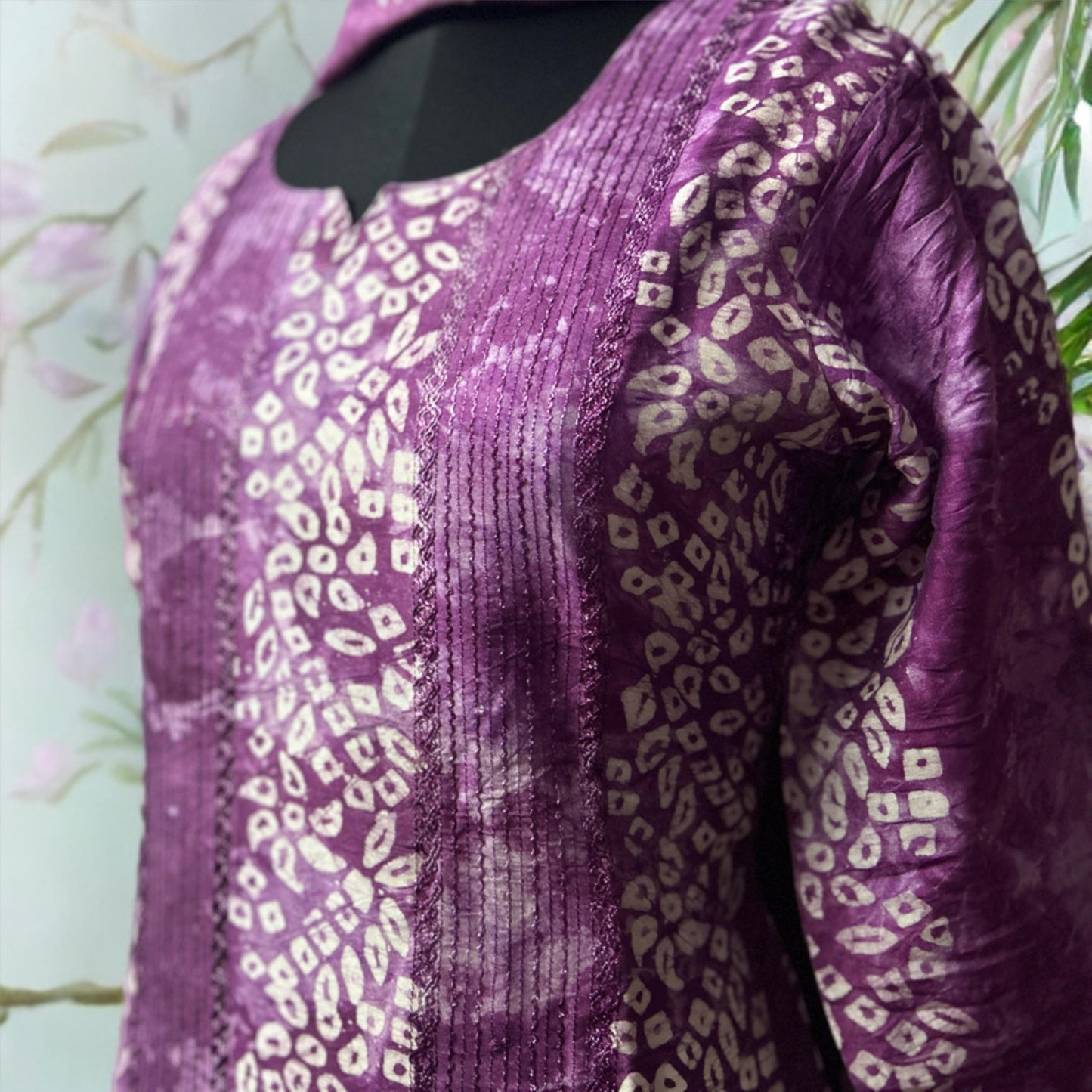 Purple Bandhani Print Kurtha Set with Dupatta & Pant – Traditional Elegance with Contemporary Comfort