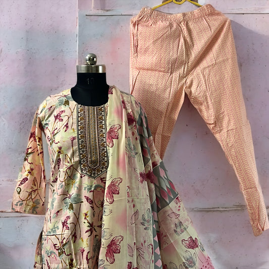 Printed Cotton Salwar Suit with Gottapati Work – Green & Pink | Threads & Twirls