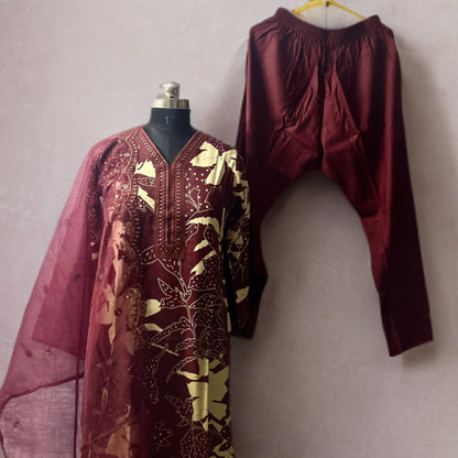 Maroon Beige Printed Cotton Kurta Pant Set with Embellished Yoke and Net Dupatta – Elegant Ethnic Wear