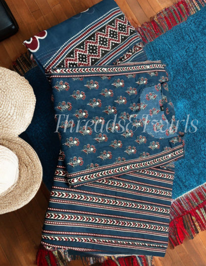 Neelaveni - Straight Cut Kurtha Set - Blue & Red | Threads & Twirls
