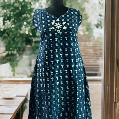 Indigo Kurta Set with Mirror Work Yoke and Contrast Salwar Pant & Attachable Sleeves – Ethnic Wear for Women