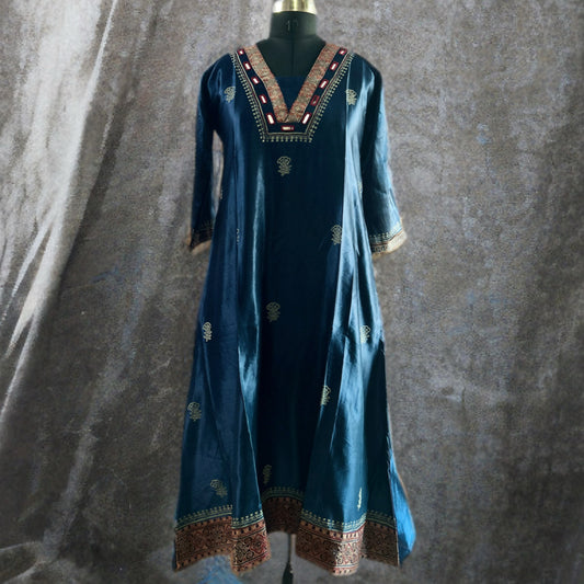 Royal Blue Gajji Silk Kurta with Kalamkari Patchwork, Mirror Detailing & Block Prints – Festive Ethnic Elegance | Threads & Twirls