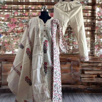 Elegant White Floral Cotton Salwar Suit with Hakoba Detailing – Dupatta & Pant Set | Threads & Twirls