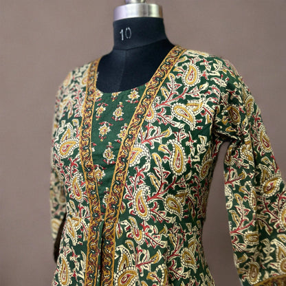 Elegant Kalamkari Green A-Line Suit with Embroidered Detailing