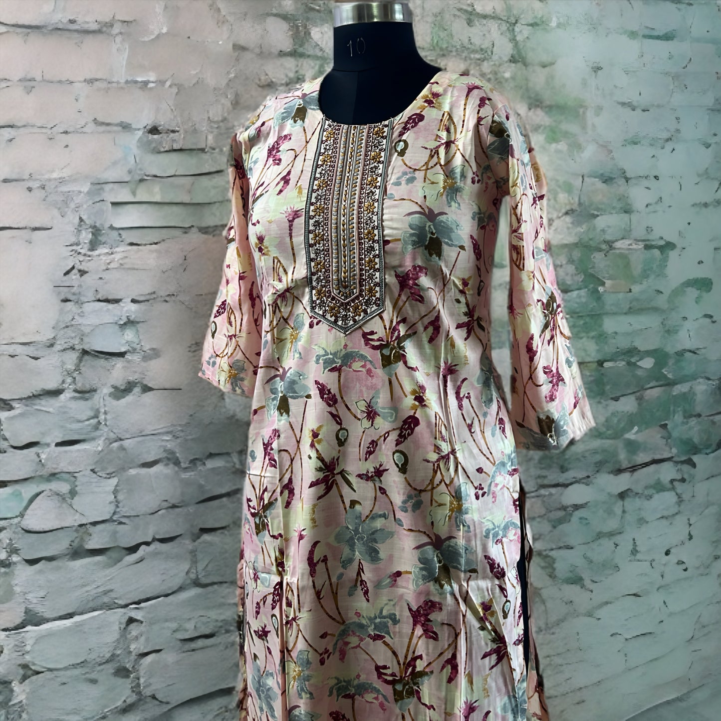 Printed Cotton Salwar Suit with Gottapati Work – Green & Pink | Threads & Twirls
