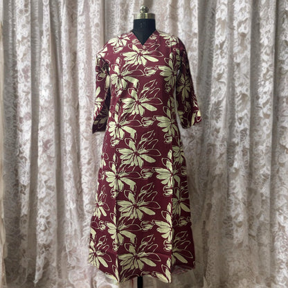 Maroon Cotton Salwar Suit with V-Neck & Pocket | Floral Daily Wear | Threads & Twirls