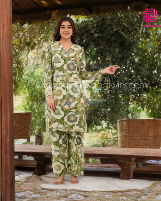 Women's Floral Cotton Co-ord Set with V-Neck & Pocket | Breathable Daily Wear