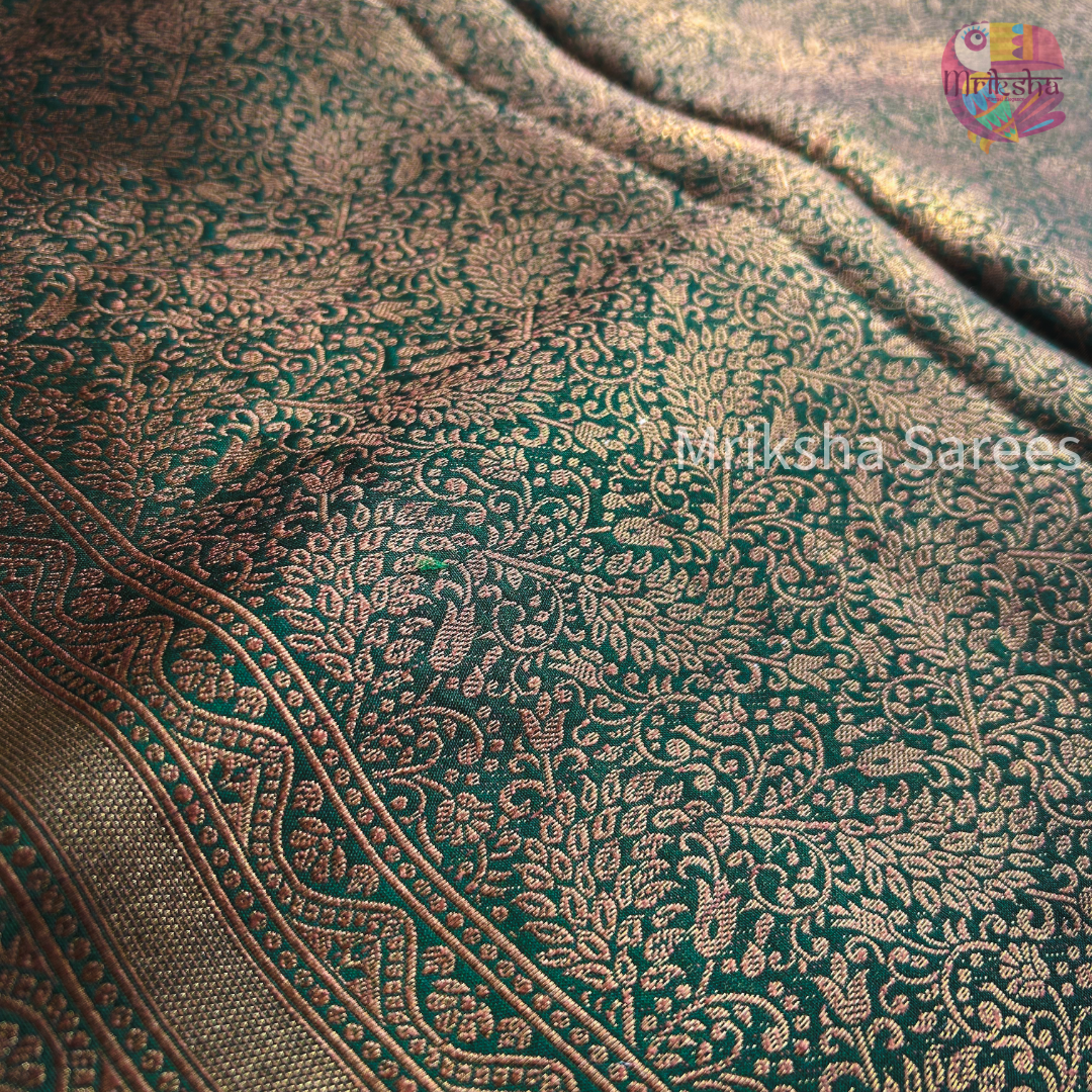 Premium Silk Cotton Saree with Zari Border & Paisley Buttas – Traditional Festive Collection