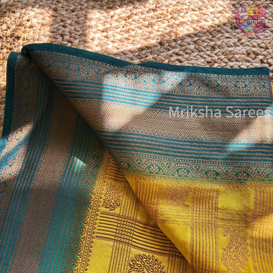 Premium Silk Cotton Saree with Zari Border & Paisley Buttas – Traditional Festive Collection