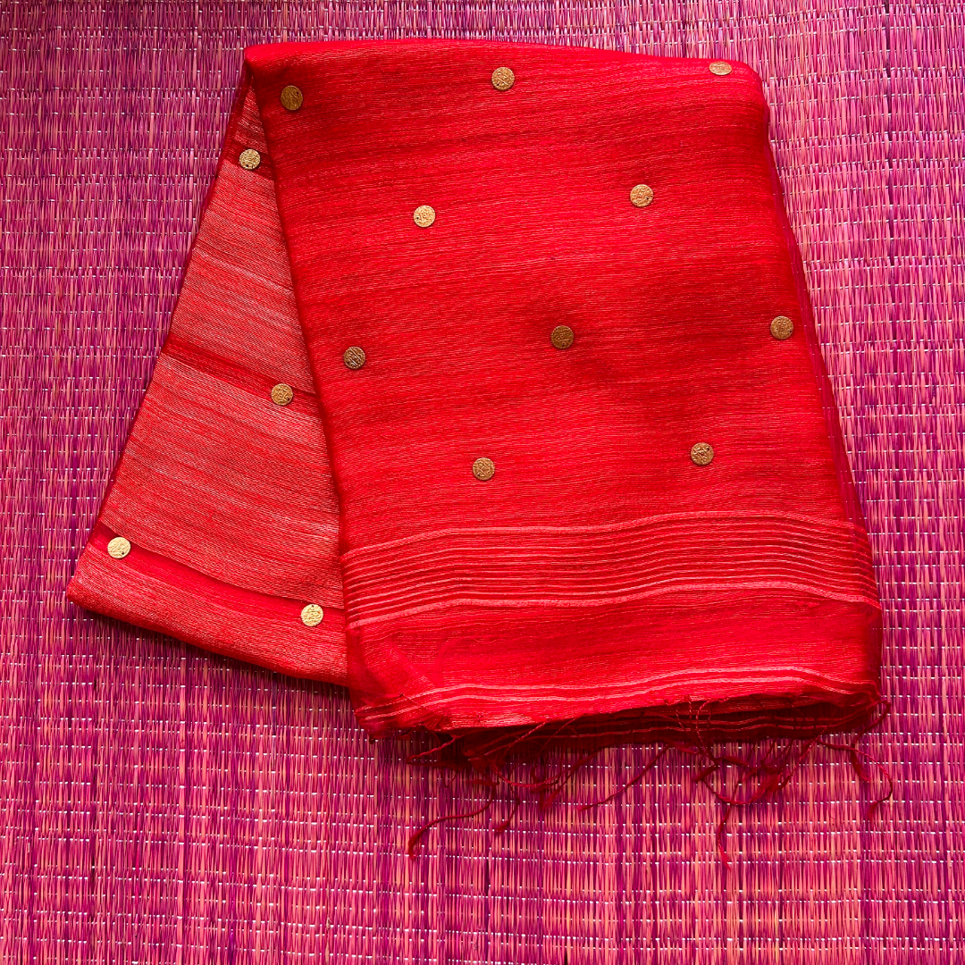 Red Matka Silk Saree with Muslin Silk Pallu | Handcrafted Elegance by Mriksha Sarees