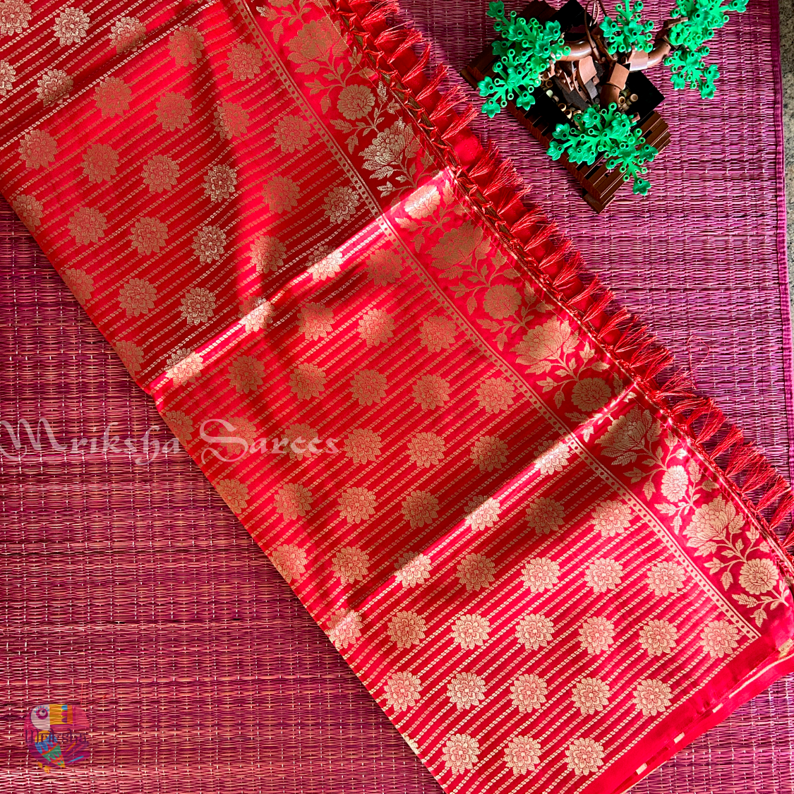 Banarasi Zari Embroidery Soft Silk Saree – Floral & Bird Motif Collection (Green, Red, Teal Variants)