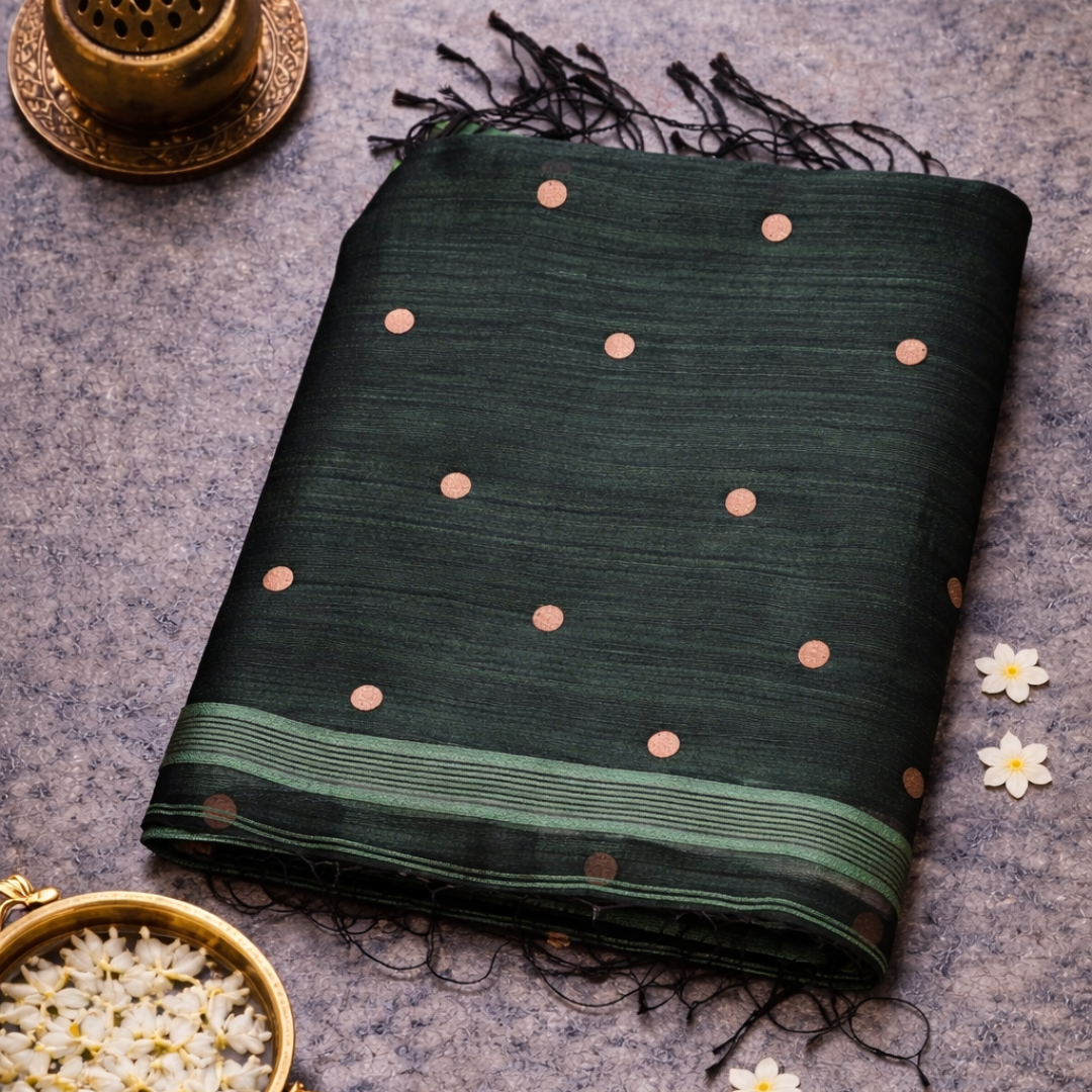 Emerald Green Matka Silk Saree with Muslin Silk Pallu | Mriksha Sarees