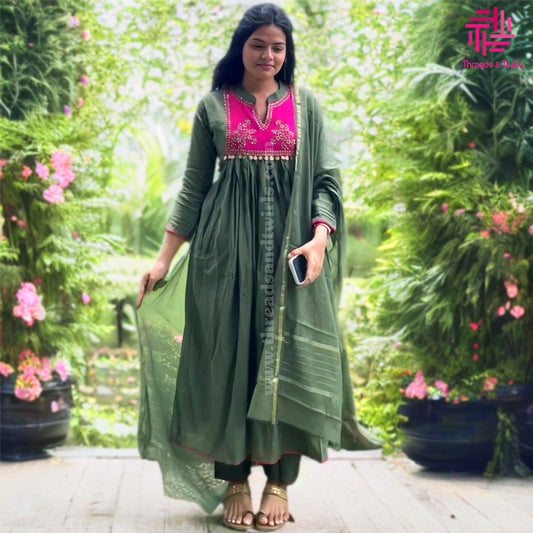 Green Mul Chanderi Salwar Suit with Contrast Embroidered Yoke | Threads & Twirls